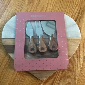 - Heart Handle Cheese Knife Set acacia wood and marble board